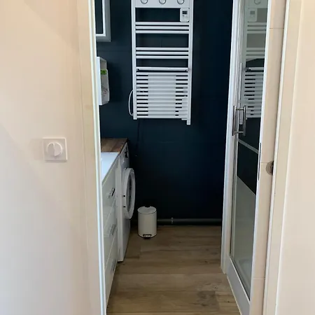 Tahiti Face A La * Frontignan